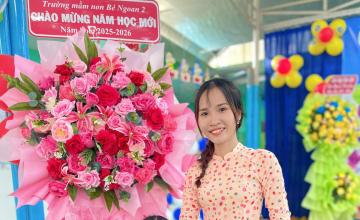 Hoàng Thị Tố Uyên